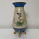 Vase en porcelaine à décor de papillons époque Napoléon 3