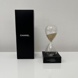 Sablier Chanel en boite carton objet promotionnel de collection