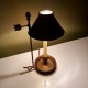 Petite lampe de bureau dite bouillote de style empire avec abat jour en fer