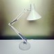 Rare Lampe d'architecte sur socle Marque Luxo Design Arne Jacobsen